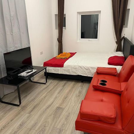تدينغتون Stunning Twickenham Rugby Studio Flat المظهر الخارجي الصورة
