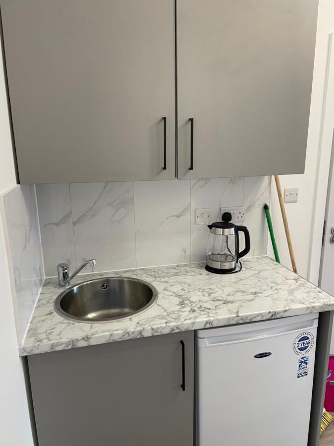 تدينغتون Stunning Twickenham Rugby Studio Flat المظهر الخارجي الصورة